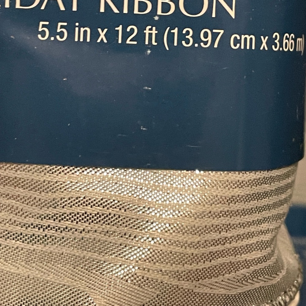 Fabric ribbon
